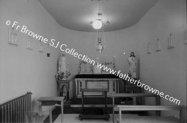 NUN'S OROTORY IN HOSPITAL